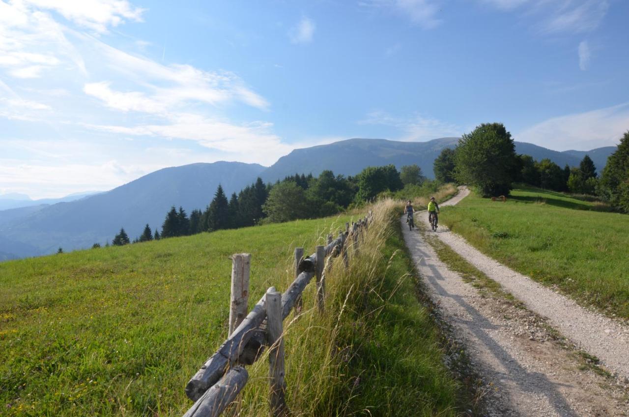 Hotel Alpi - Foza ภายนอก รูปภาพ