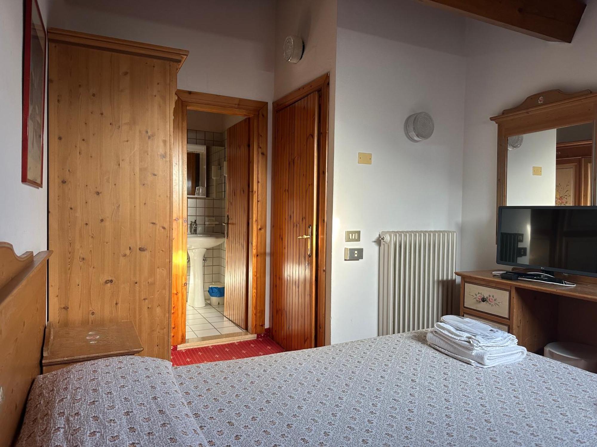 Hotel Alpi - Foza ภายนอก รูปภาพ