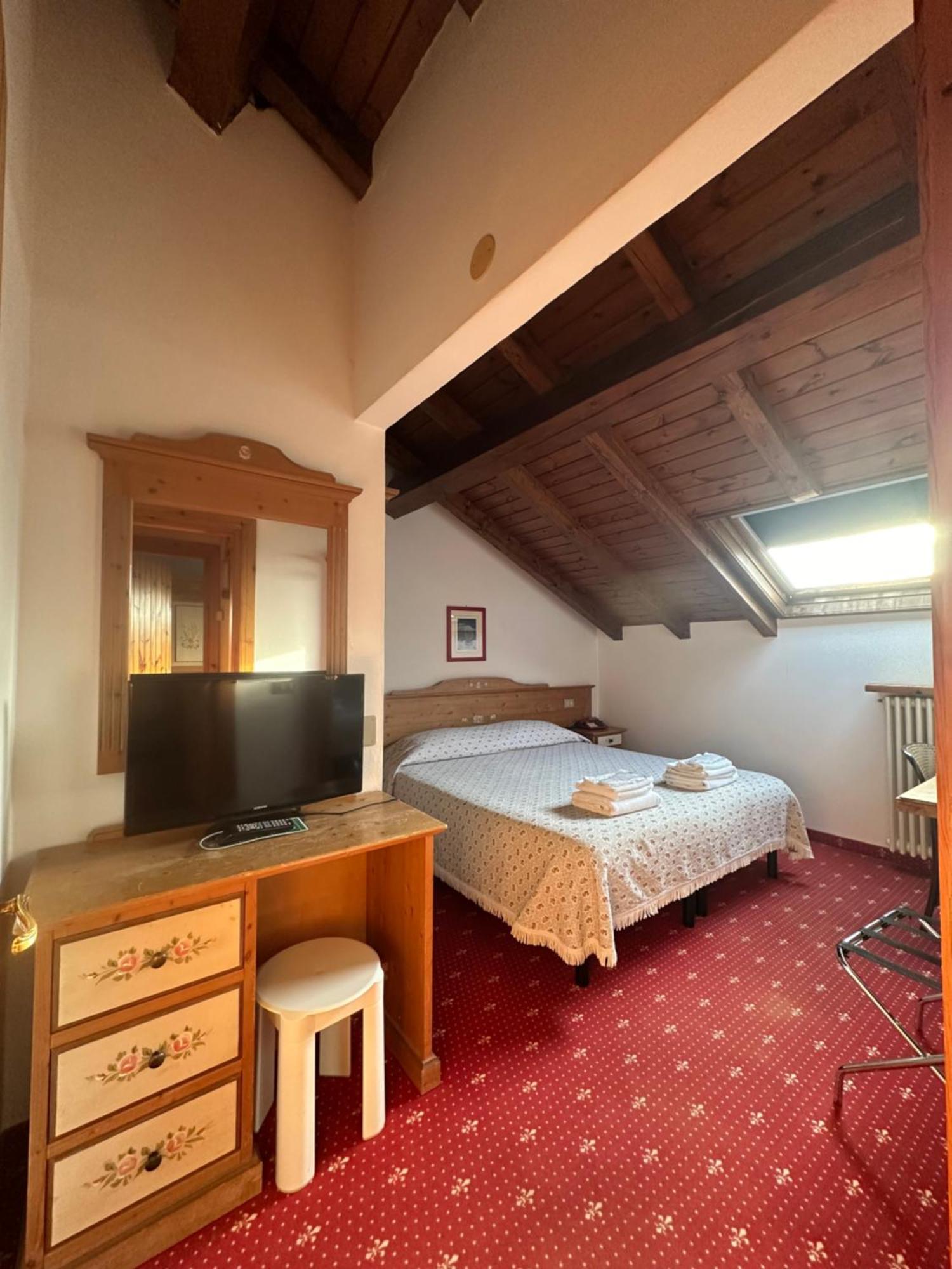 Hotel Alpi - Foza ภายนอก รูปภาพ